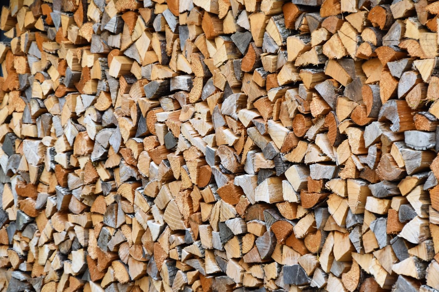 Stère de bois fendu, en vrac